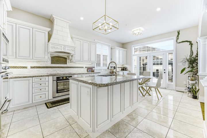 Photo 11 at 344 Stanton Avenue, Vellore Village, Vaughan