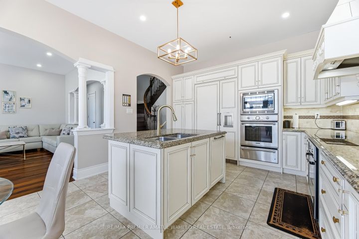 Photo 12 at 344 Stanton Avenue, Vellore Village, Vaughan