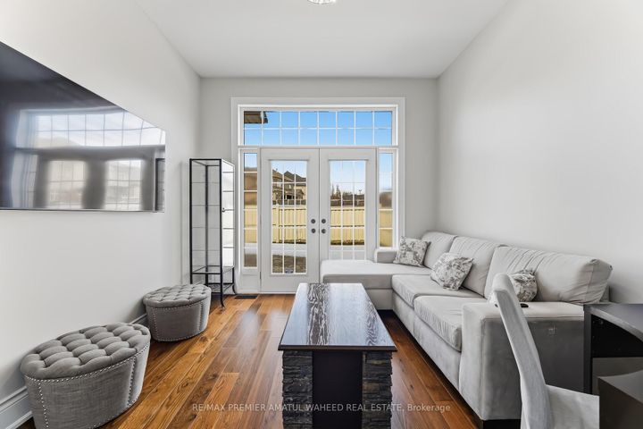 Photo 16 at 344 Stanton Avenue, Vellore Village, Vaughan