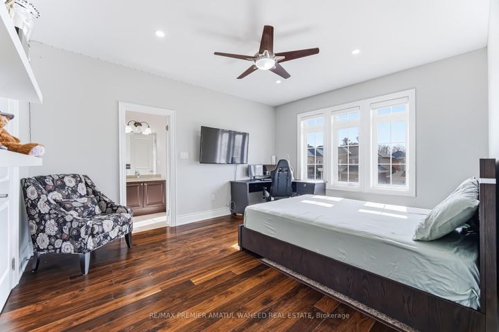 Photo 27 at 344 Stanton Avenue, Vellore Village, Vaughan