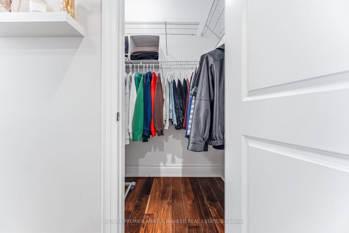 Photo 32 at 344 Stanton Avenue, Vellore Village, Vaughan