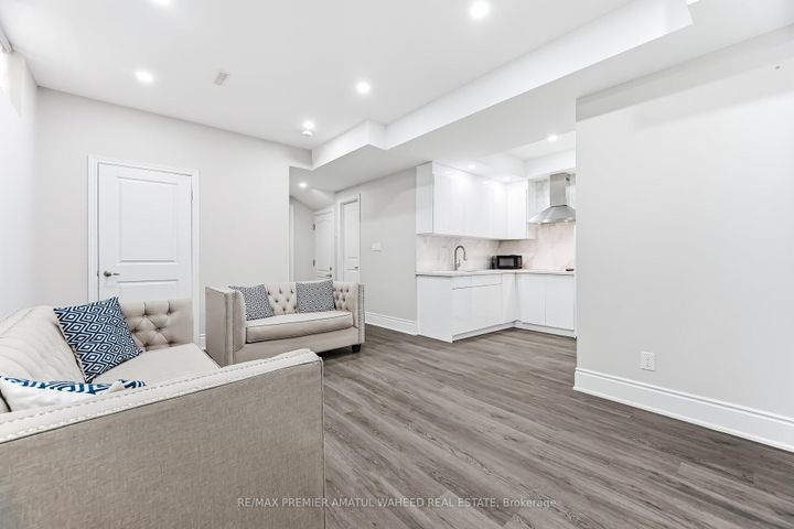 Photo 43 at 344 Stanton Avenue, Vellore Village, Vaughan