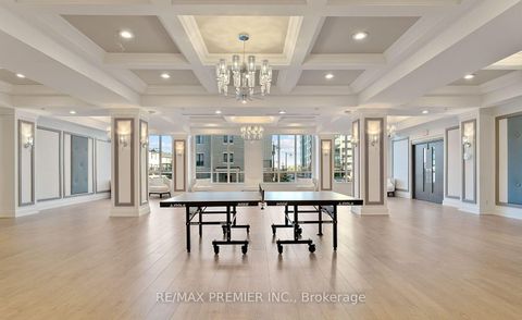 Photo 4 at 318 - 372 Highway 7, Doncrest, Richmond Hill