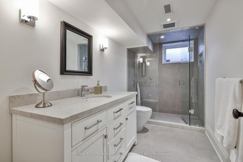 Photo 41 at 30 Whitney Avenue, Moore Park, Toronto