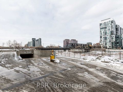 Photo 43 at 2811 - 170 Fort York Boulevard, Waterfront Communities C1, Toronto