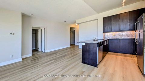 Photo 3 at 415 - 8130 Birchmount Road, Unionville, Markham