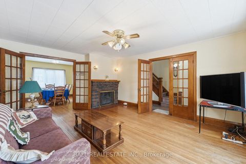 Photo 8 at 30 Thomas Street, Lakeview, Oshawa