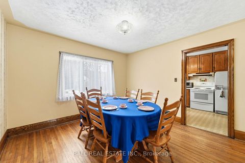 Photo 10 at 30 Thomas Street, Lakeview, Oshawa