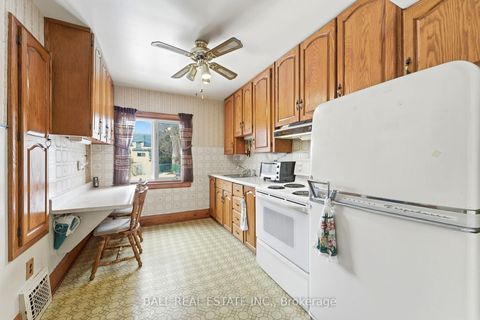 Photo 12 at 30 Thomas Street, Lakeview, Oshawa