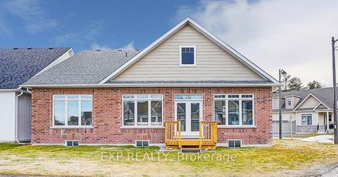 Photo 23 at 4 Palmira Drive, Sutton & Jackson's Point, Georgina