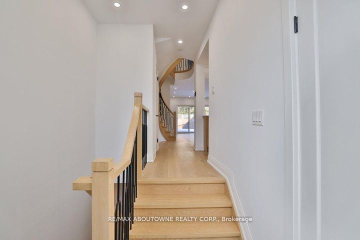 Photo 5 at 63 Tradewind Drive, BR Bronte, Oakville