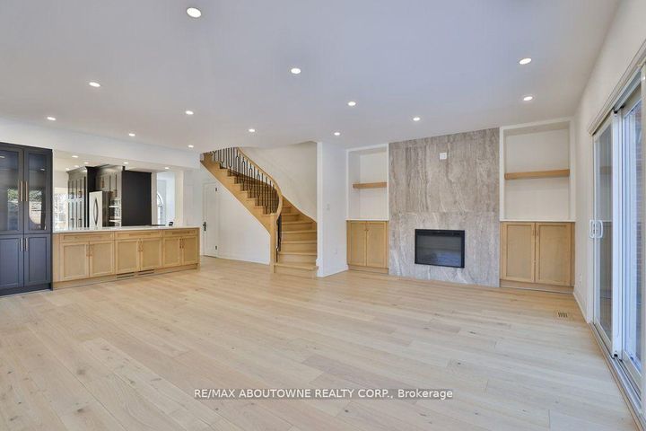 Photo 16 at 63 Tradewind Drive, BR Bronte, Oakville