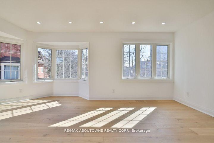 Photo 17 at 63 Tradewind Drive, BR Bronte, Oakville