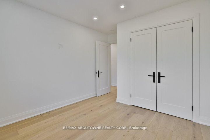 Photo 22 at 63 Tradewind Drive, BR Bronte, Oakville