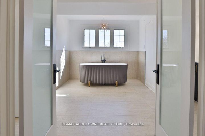 Photo 30 at 63 Tradewind Drive, BR Bronte, Oakville