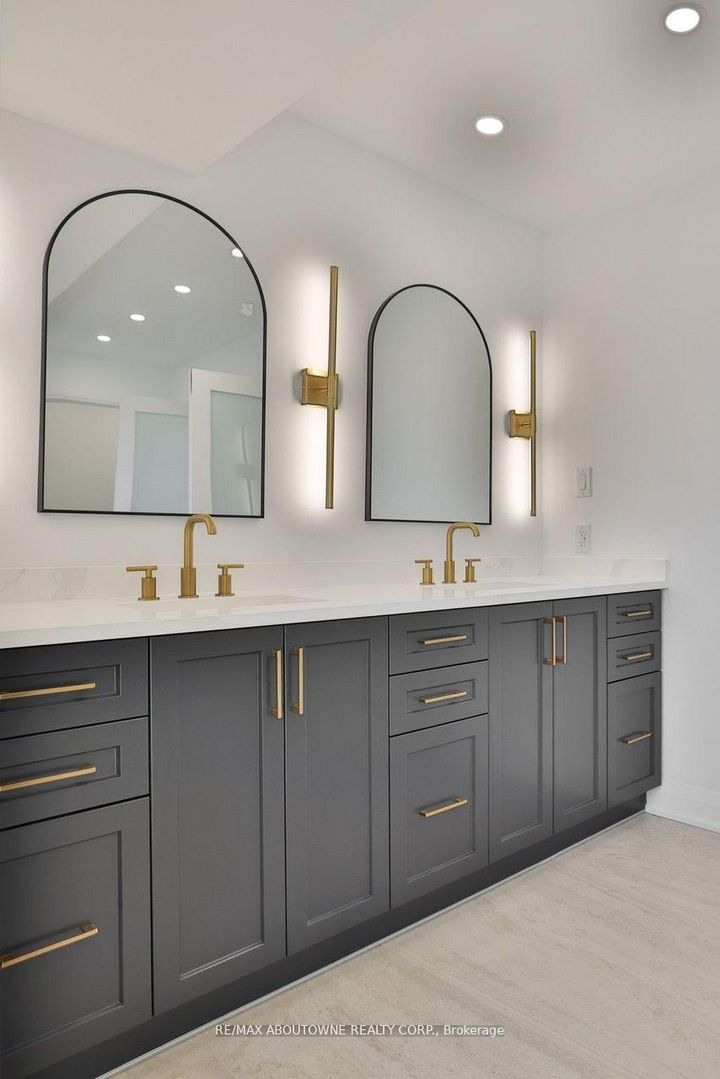 Photo 31 at 63 Tradewind Drive, BR Bronte, Oakville