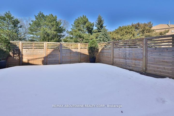 Photo 36 at 63 Tradewind Drive, BR Bronte, Oakville