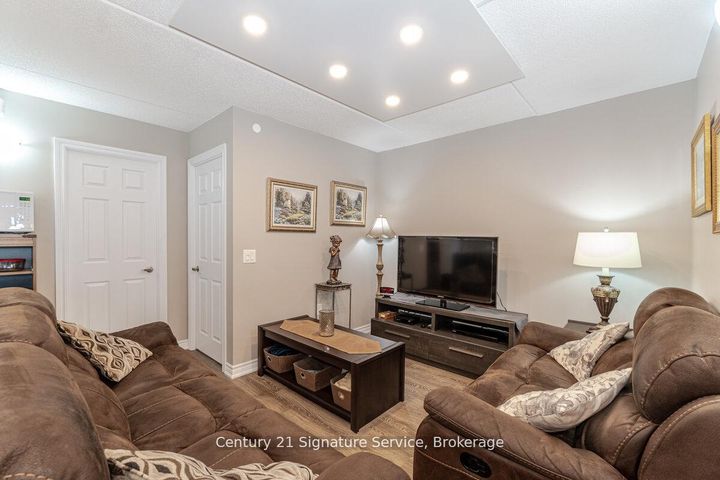 Photo 17 at 911 - 716 Main Street E, TM Timberlea, Milton