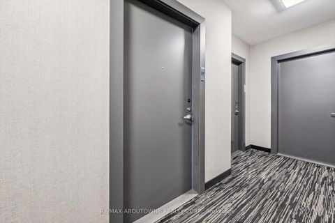 Photo 3 at 802 - 286 Main Street, Danforth, Toronto