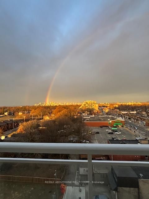 Photo 26 at 802 - 286 Main Street, Danforth, Toronto