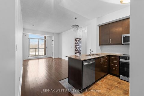 Photo 19 at 511 - 25 Earlington Avenue, Kingsway South, Toronto