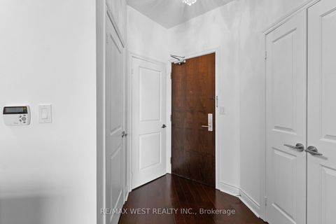Photo 33 at 511 - 25 Earlington Avenue, Kingsway South, Toronto