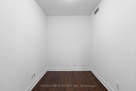 Photo 35 at 511 - 25 Earlington Avenue, Kingsway South, Toronto