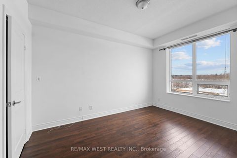 Photo 36 at 511 - 25 Earlington Avenue, Kingsway South, Toronto