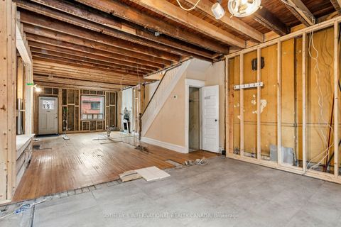 Photo 8 at 34 Indian Road, Swansea, Toronto