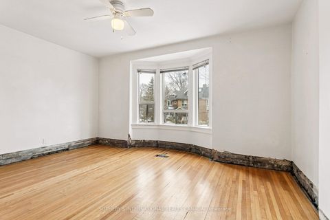 Photo 11 at 34 Indian Road, Swansea, Toronto