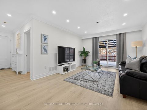 Photo 13 at 19 Shoreview Drive, West Hill, Toronto