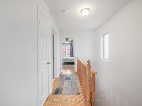 Photo 14 at 985 Roselawn Avenue, Belgravia, Toronto