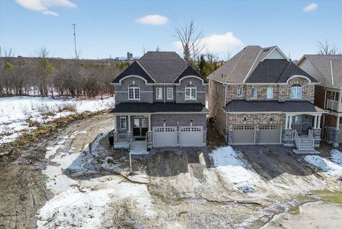 Photo 2 at 21 Jeanne Pynn Avenue, Sutton & Jackson's Point, Georgina