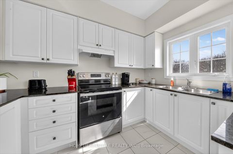 Photo 14 at 21 Jeanne Pynn Avenue, Sutton & Jackson's Point, Georgina