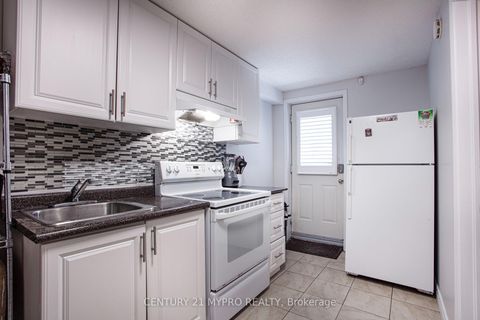 Photo 18 at 22 Mansur Terrace, York University Heights, Toronto
