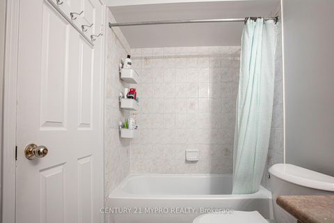 Photo 21 at 22 Mansur Terrace, York University Heights, Toronto