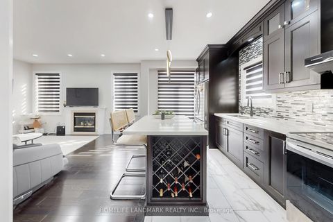 Photo 11 at 52 Lakespring Drive, Cachet, Markham