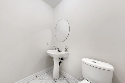 Photo 15 at 52 Lakespring Drive, Cachet, Markham