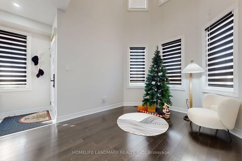 Photo 18 at 52 Lakespring Drive, Cachet, Markham