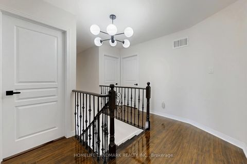 Photo 21 at 52 Lakespring Drive, Cachet, Markham