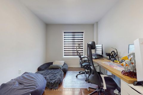 Photo 30 at 52 Lakespring Drive, Cachet, Markham