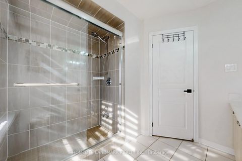 Photo 33 at 52 Lakespring Drive, Cachet, Markham