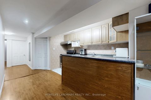 Photo 38 at 52 Lakespring Drive, Cachet, Markham