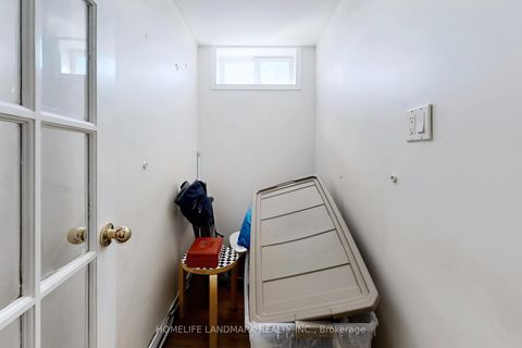 Photo 42 at 52 Lakespring Drive, Cachet, Markham