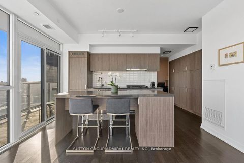 Photo 2 at 1105 - 501 St. Clair Avenue, Casa Loma, Toronto