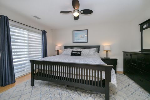 Photo 13 at 115 - 32 Church Street, Schomberg, King