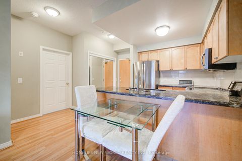 Photo 14 at 609 - 1 Maison Parc Court, Lakeview Estates, Vaughan