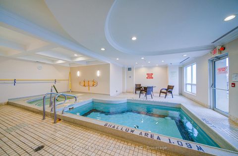 Photo 28 at 609 - 1 Maison Parc Court, Lakeview Estates, Vaughan