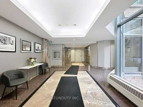 Photo 4 at 626 - 109 Front Street E, Waterfront Communities C8, Toronto