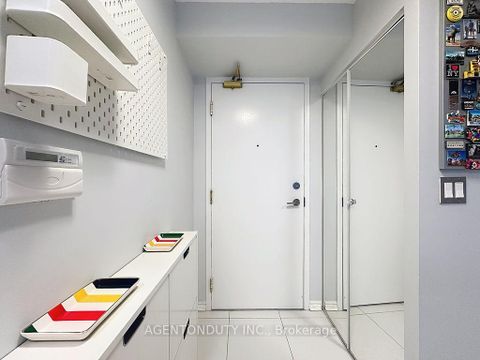 Photo 11 at 626 - 109 Front Street E, Waterfront Communities C8, Toronto